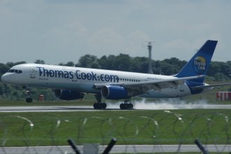 Thomas Cook Boeing 757