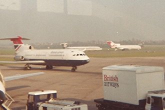 Birmingham-elmdon-10-nov-1978-british-airways-tridents-g-awzh-and-g-avyb-heathrow-diversions